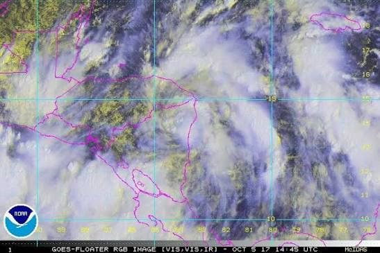 Imagen satelital GOES floater de Nate sobre Costa Rica y Centroamérica